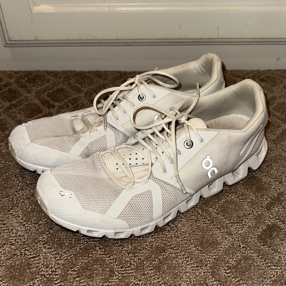 On Running Women's Sneakers in White and Cream